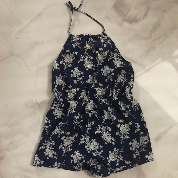 SHEIN halter romper - Picture 1 of 1